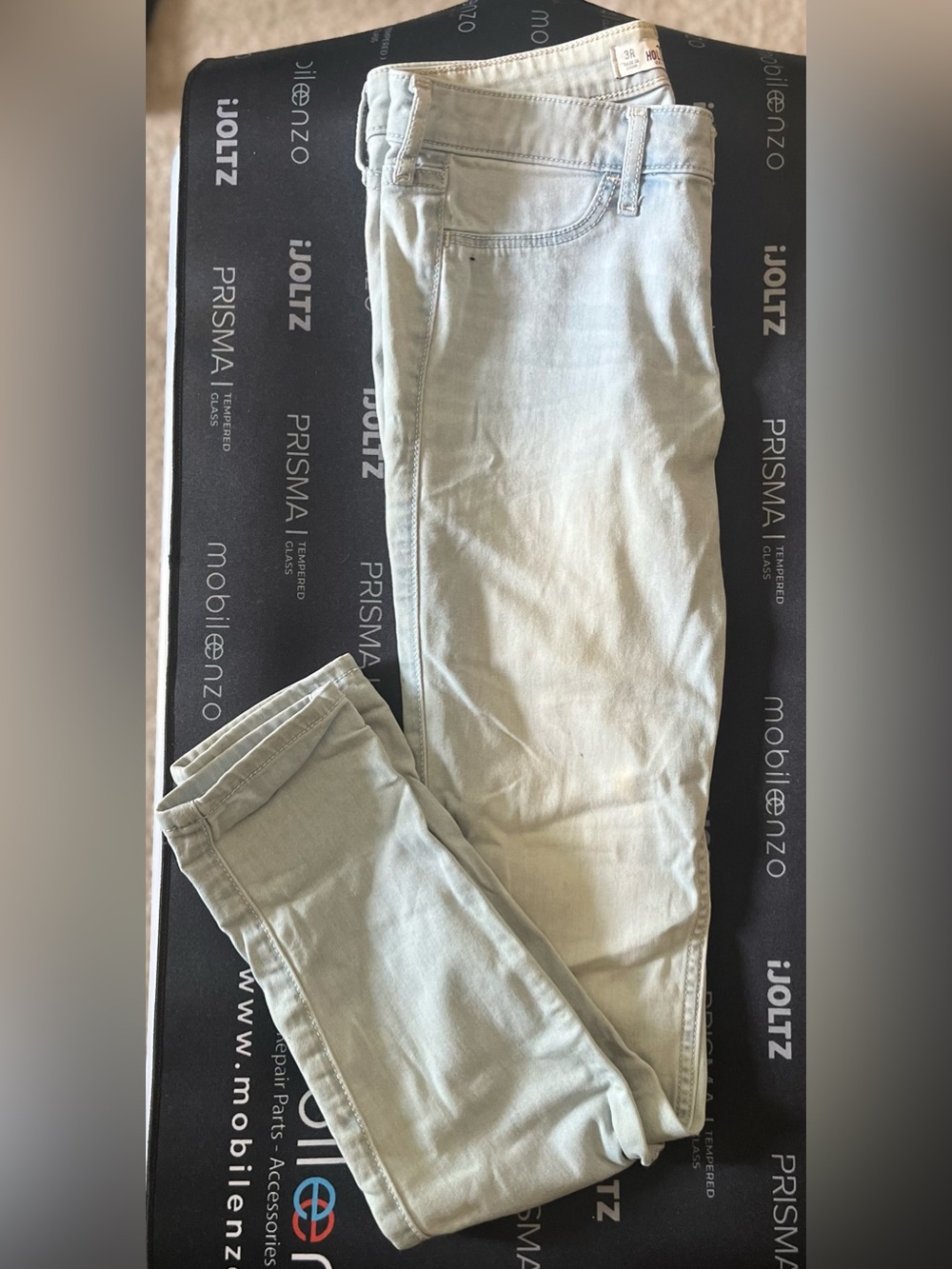 Hollister Washed Skinny Jeans - Picture 2 of 6